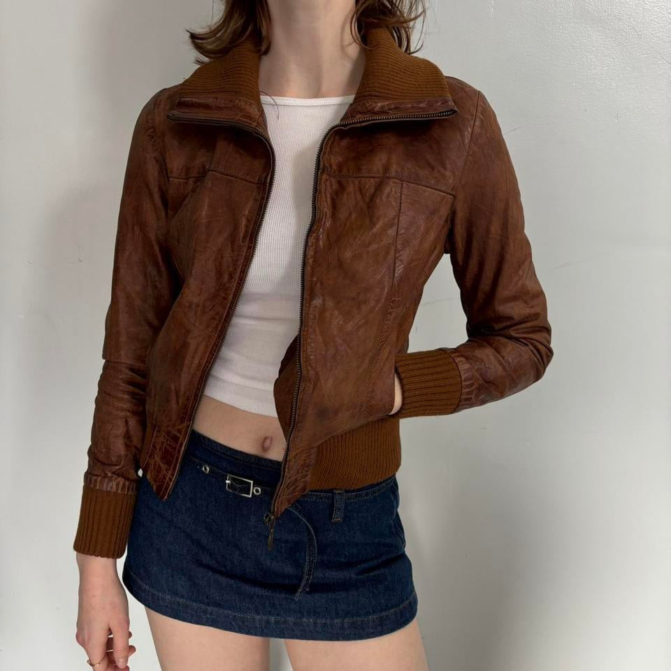moto cropped leather jacket